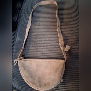 The Sak's Tess Sling Bag
